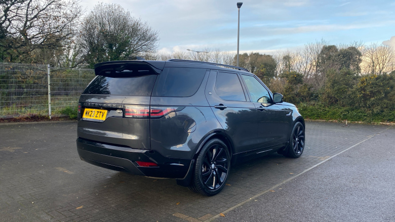 Land Rover Discovery Diesel 3.0 D300 R-Dynamic SE Commercial Auto